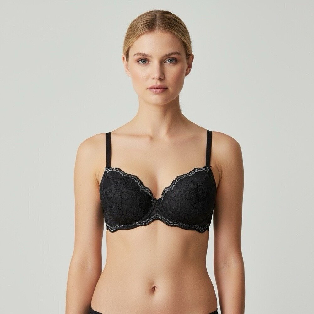 Victoria’s Secret Black Lace Lace Underwire Bra Size 36A
